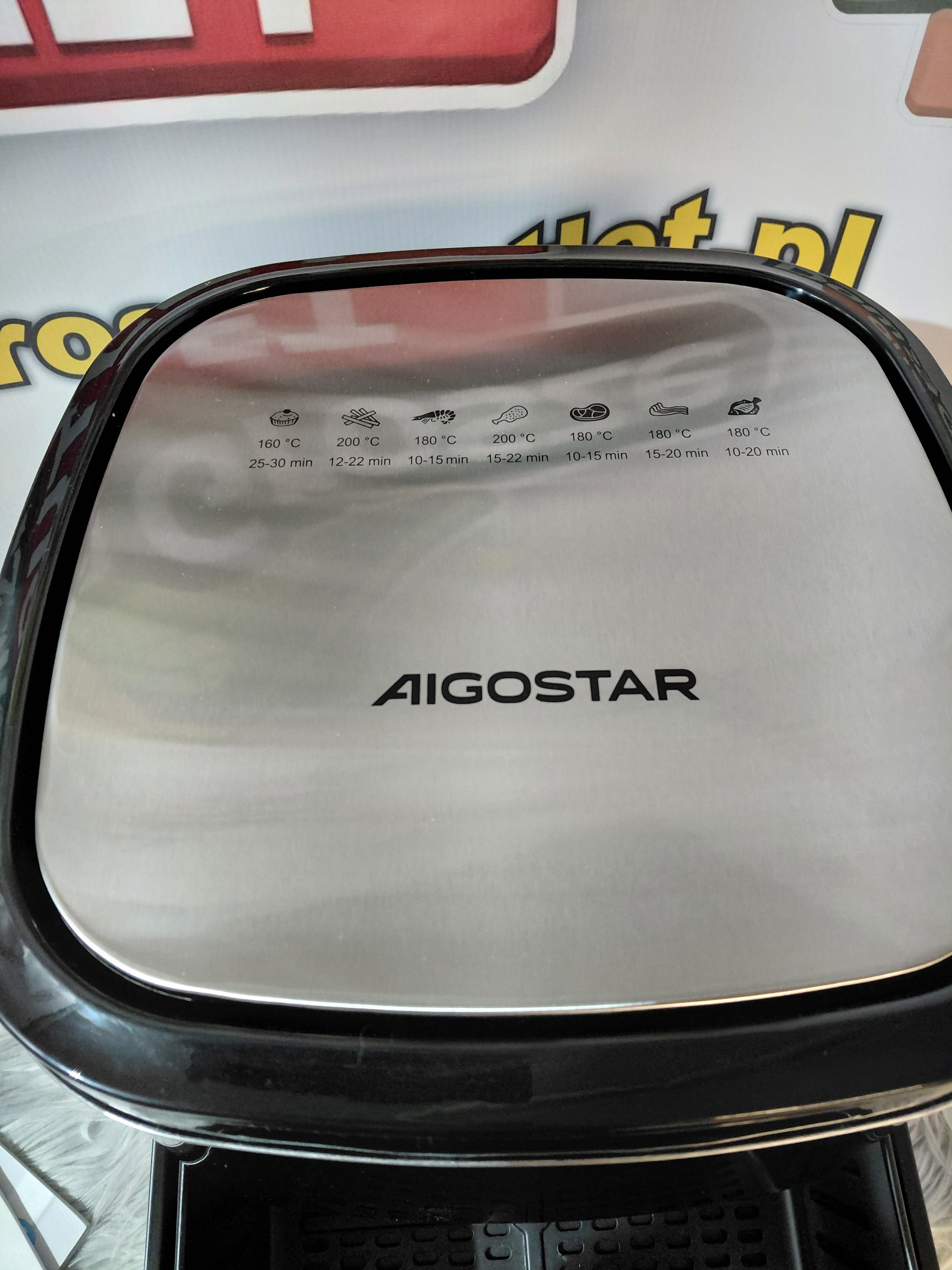 Aigostars Cube 300010IBT Air Fryer 7L 1900W Touch Panel
