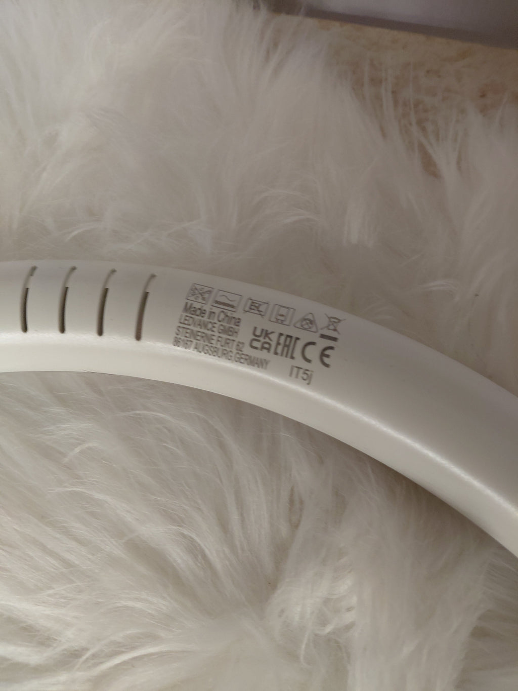 OSRAM LEDVANCE - świetlowka LED okrągła T9 Circular 40W (nowa)