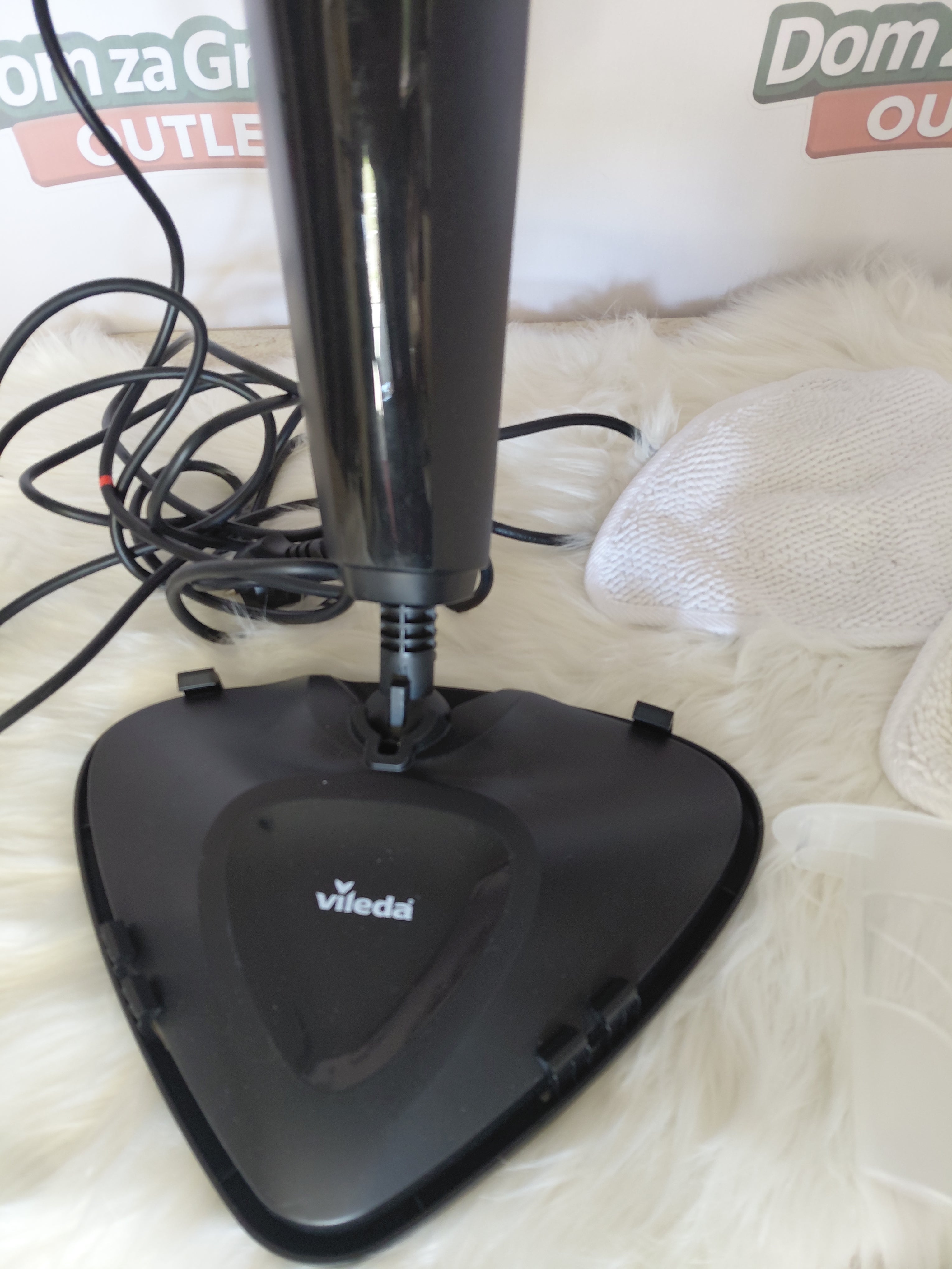 Vileda Steam Plus 1550W Electric Steam Mop 2 Pads Ex-display condition