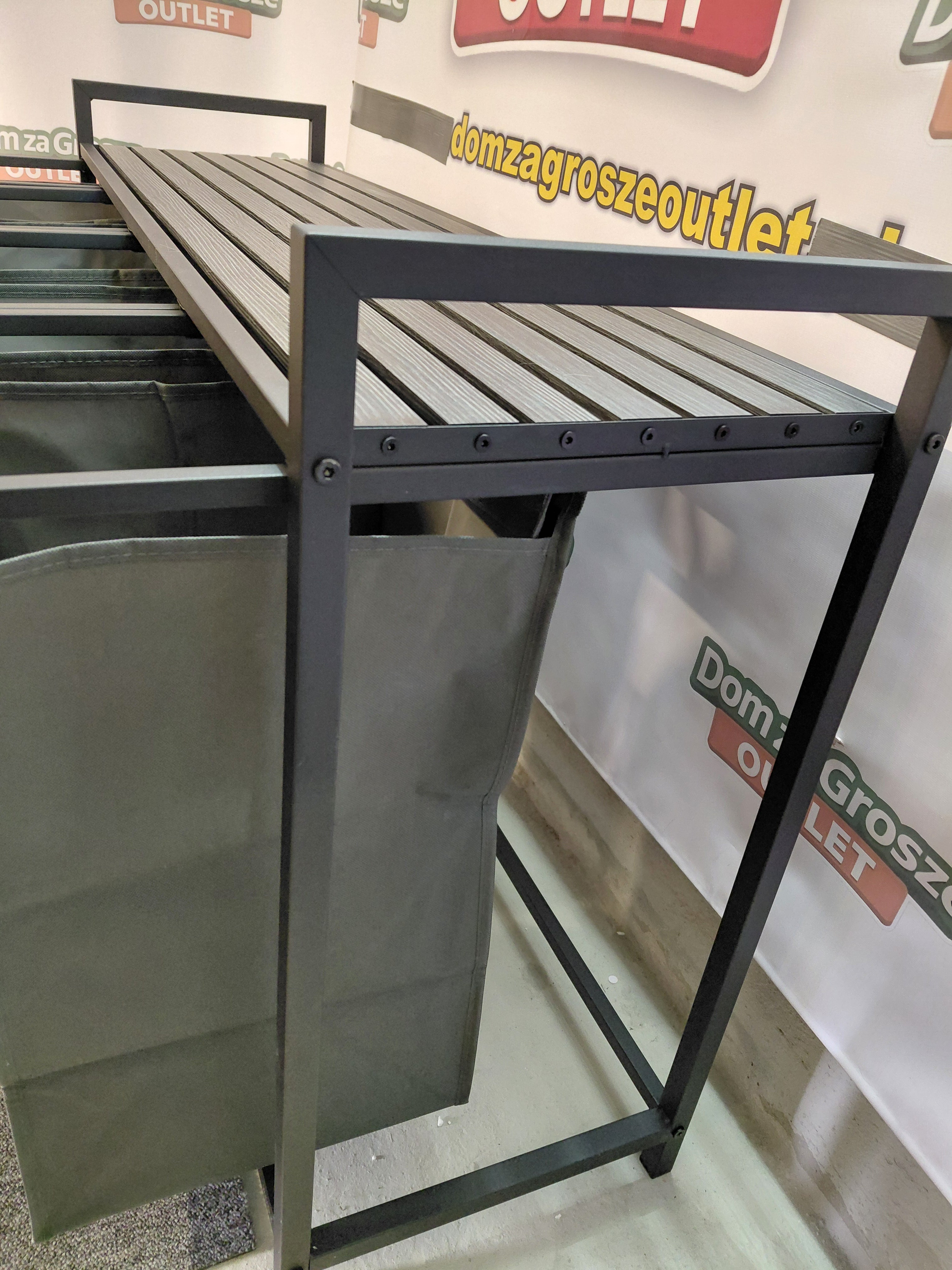VASAGLE Kosz na pranie 4-komorowy z półką BLH401 — czarny/szary