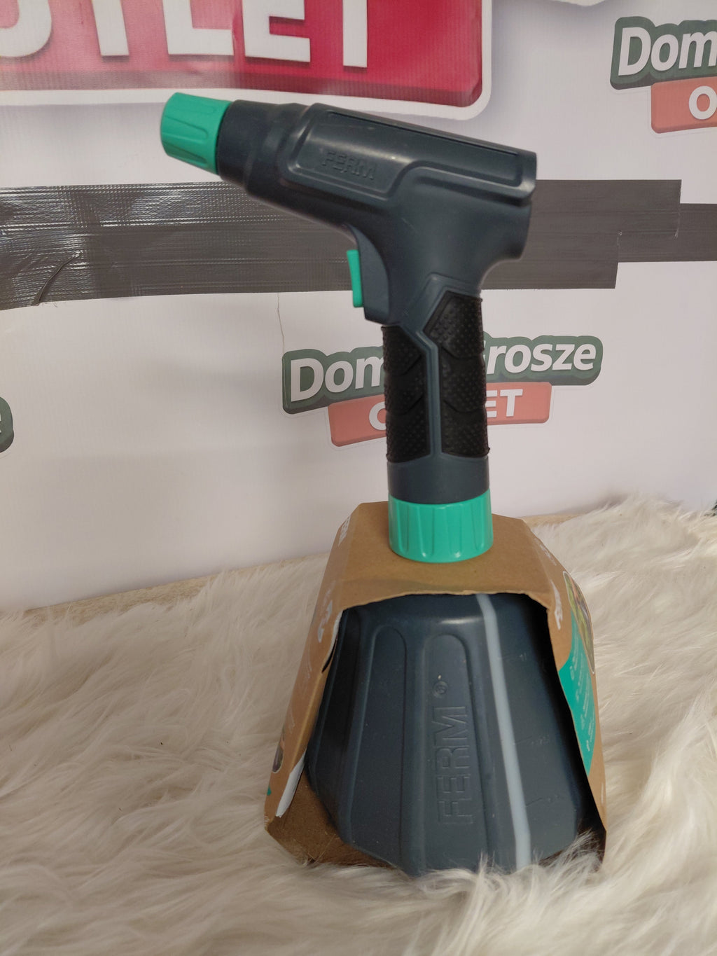FERM PSM1051 Akumulatorowy Opryskiwacz Ciśnieniowy 1L | Li-Ion USB-C | Regulowana Dysza