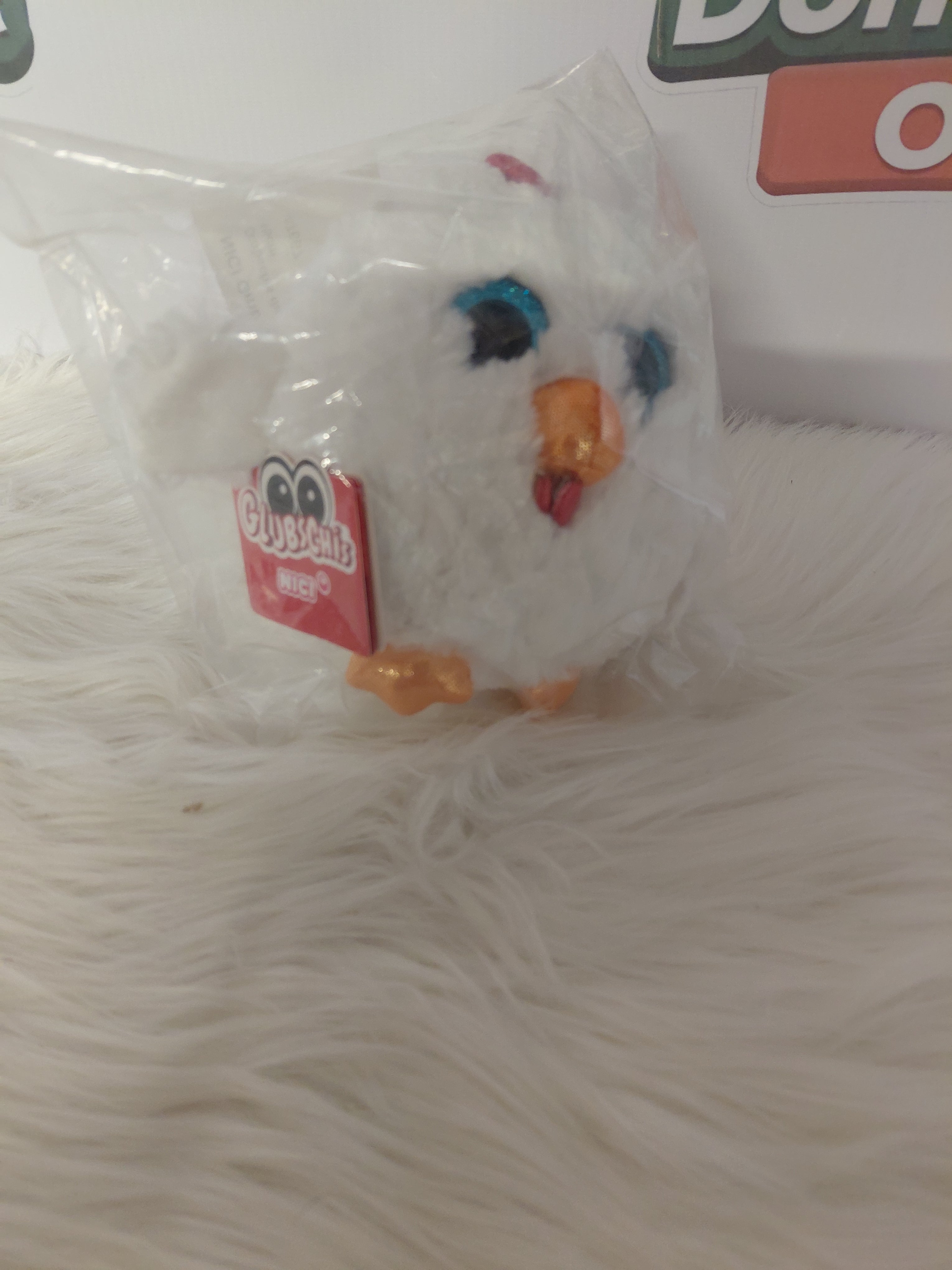 Glubschis Interaktywny Pluszowy Kurczaczek Biały | Chodzi i Wydaje Dźwięki | Hasbro