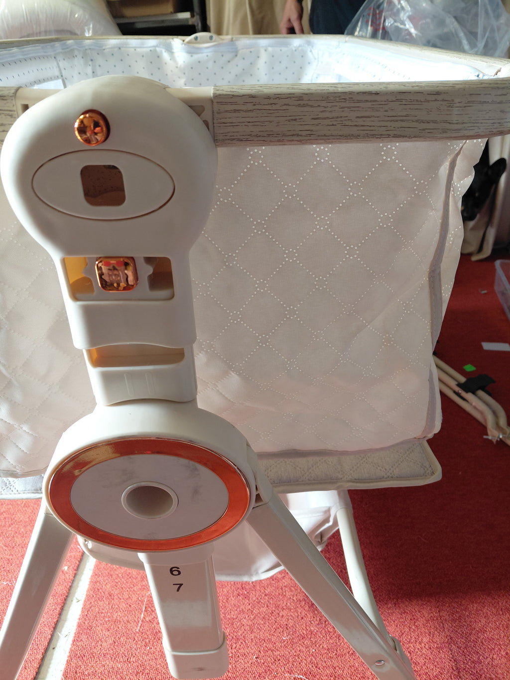 Holavida Baby Bassinet Euro10 - składana kołyska niemowlęca z moskitierą