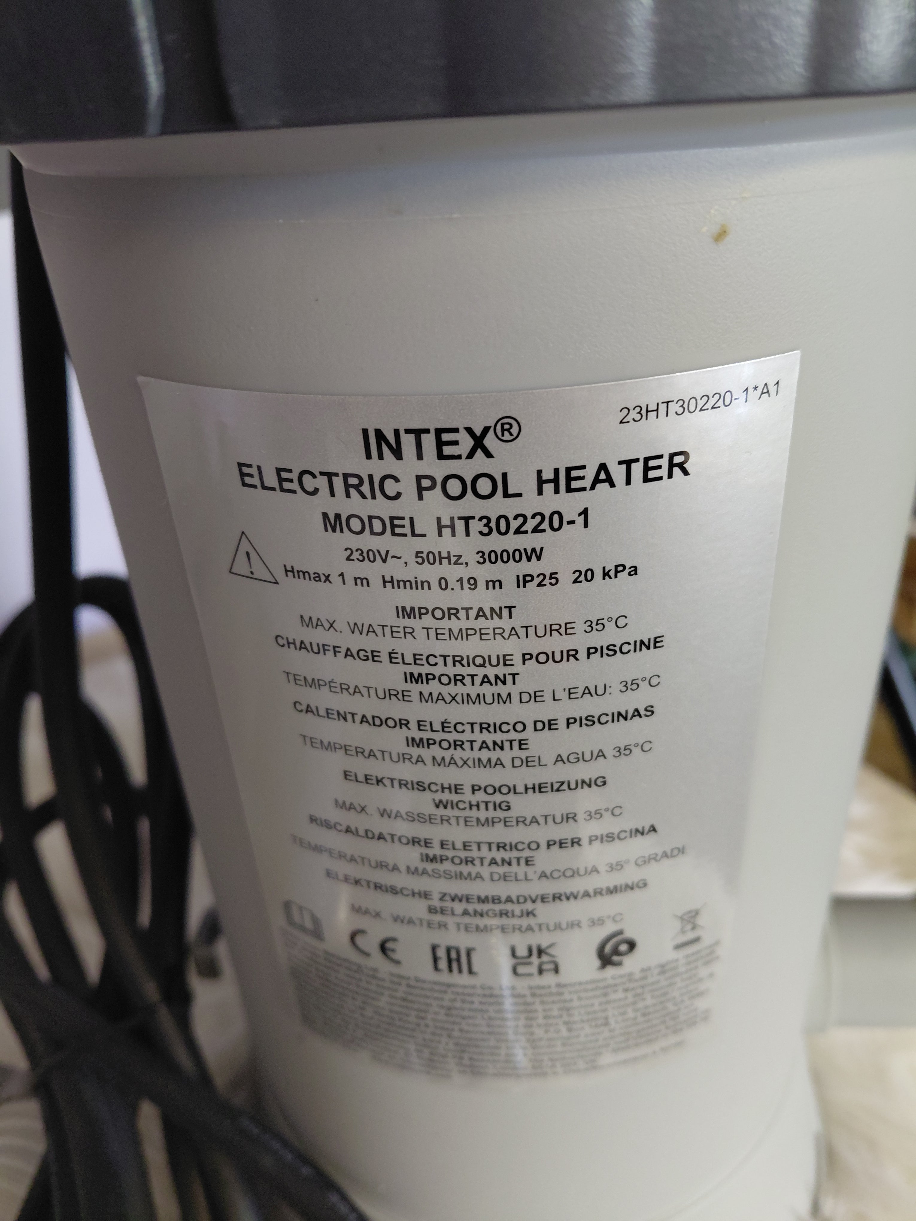 Intex HT30220-1 Elektryczny podgrzewacz wody do basenu 3000W