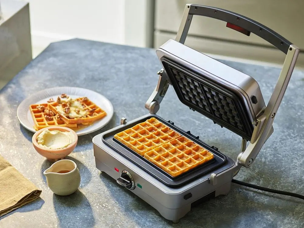 Opiekacz i grill Cuisinart GRSM4E 2w1 1000 W – wymienne płyty