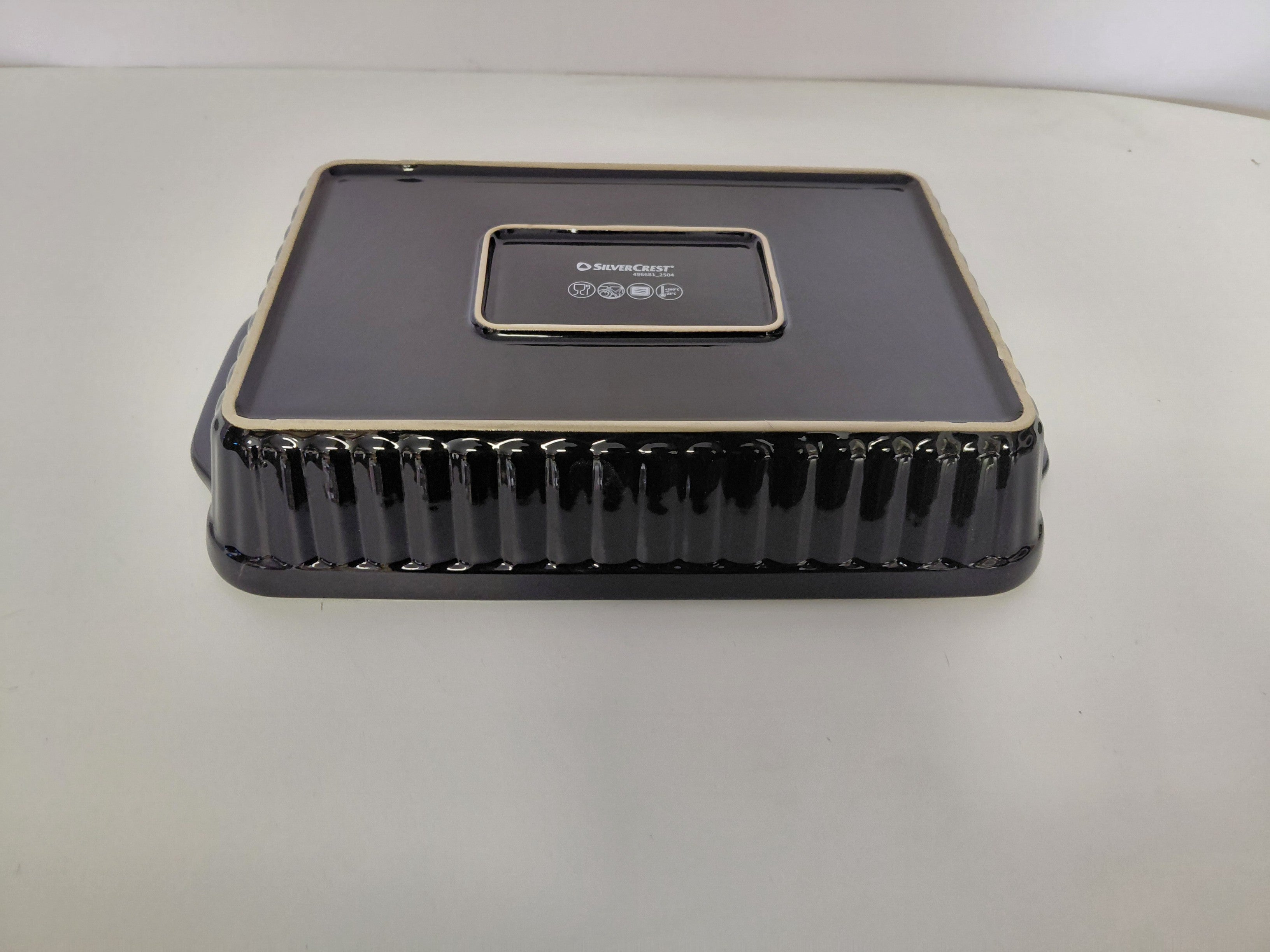 Naczynie żaroodporne kamionkowe SilverCrest Stoneware Oven Dish 2L (czarne)