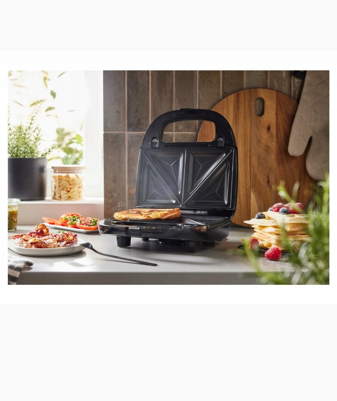 Opiekacz SilverCrest SSMW 750 D4 czarny 750 W