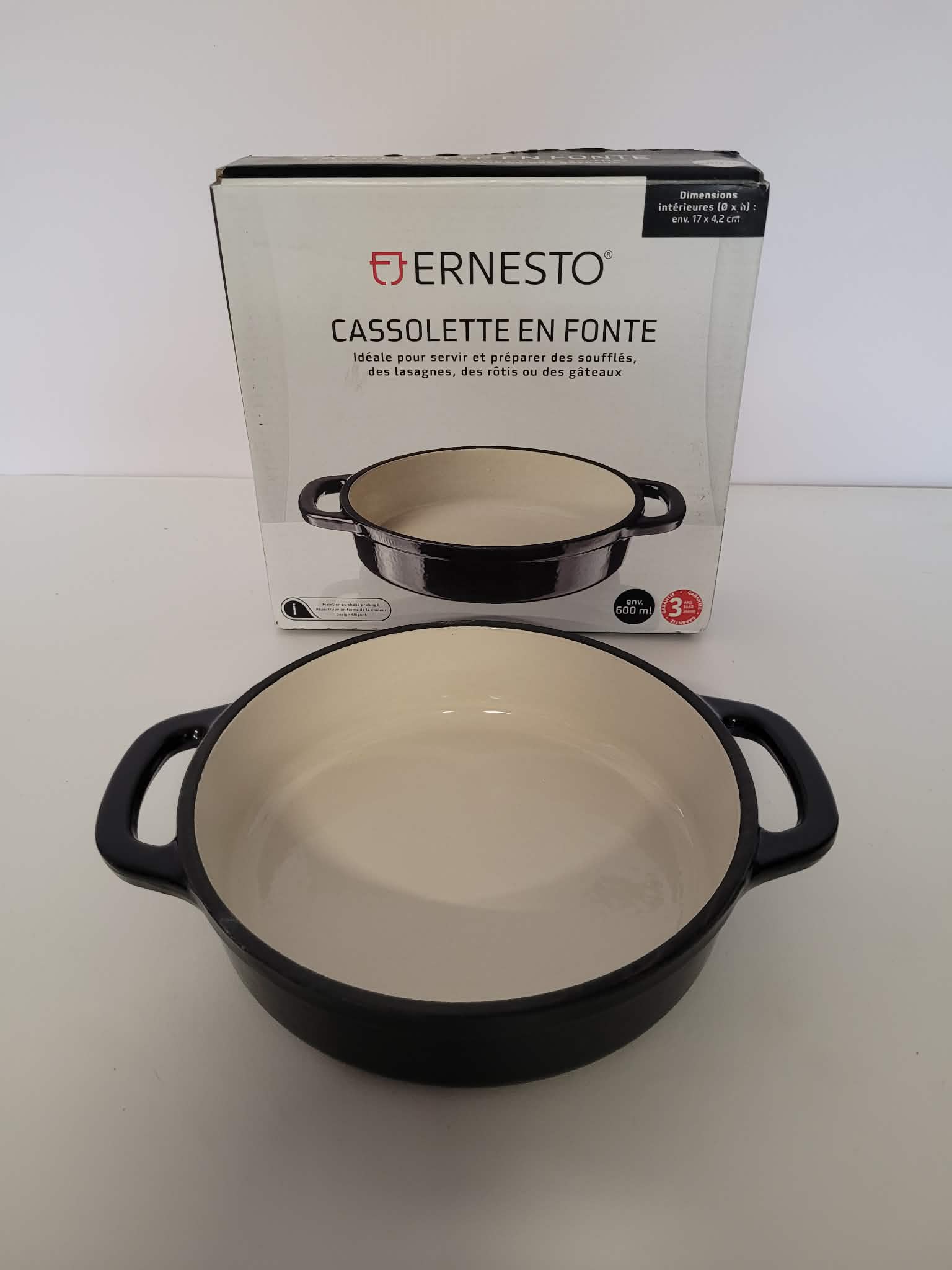 Żeliwne naczynie / kociołek / foremka Ernesto Cast Iron Casserole 600 ml (czarne)