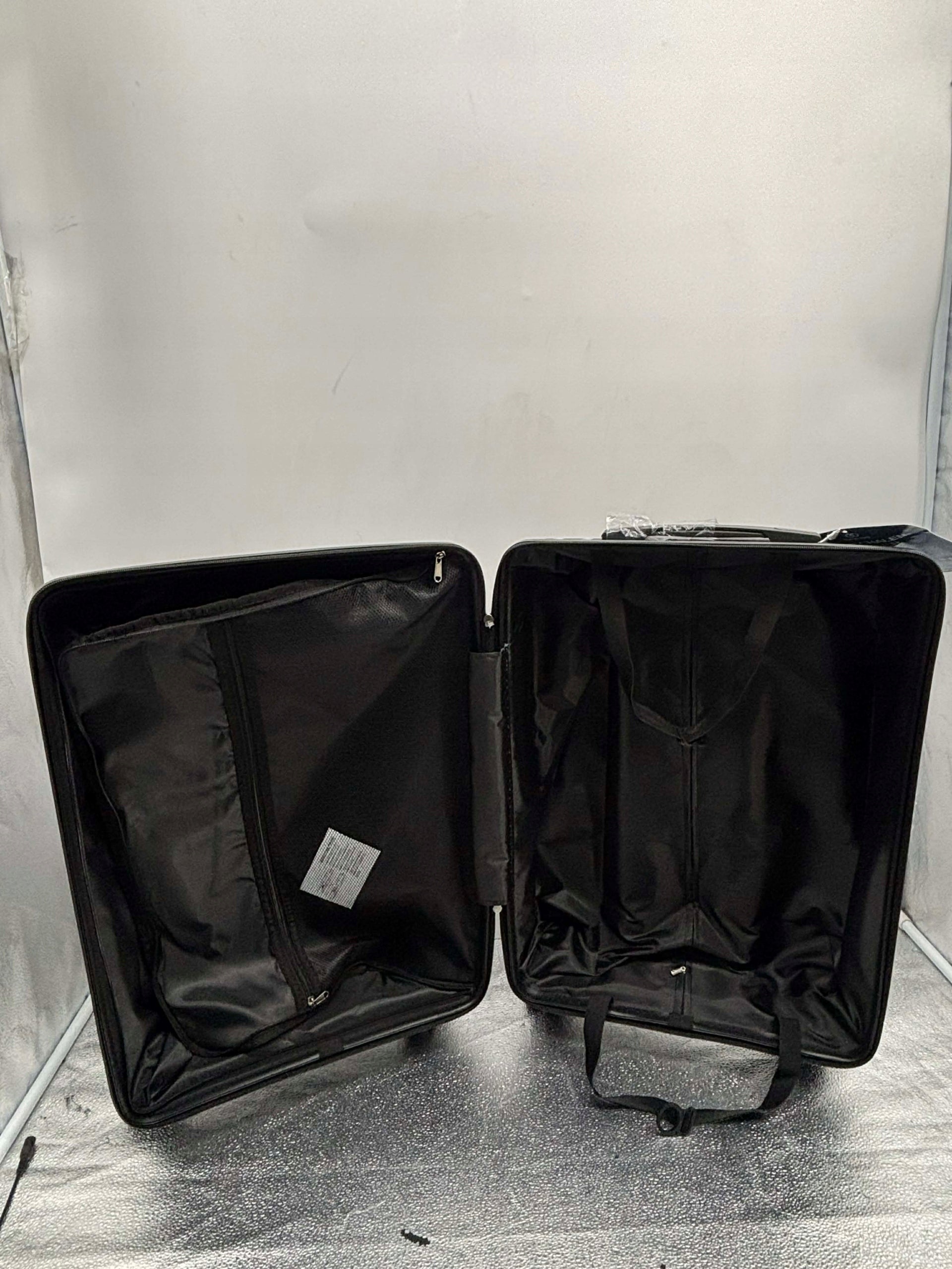 W949 HOMEWARE WALIZKA CZARNA 62L 67x26x46cm R.L