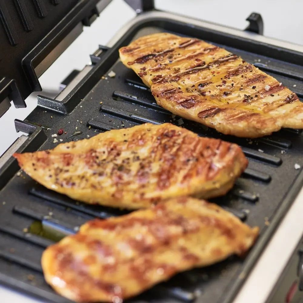 Opiekacz i grill Cuisinart GRSM4E 2w1 1000 W – wymienne płyty