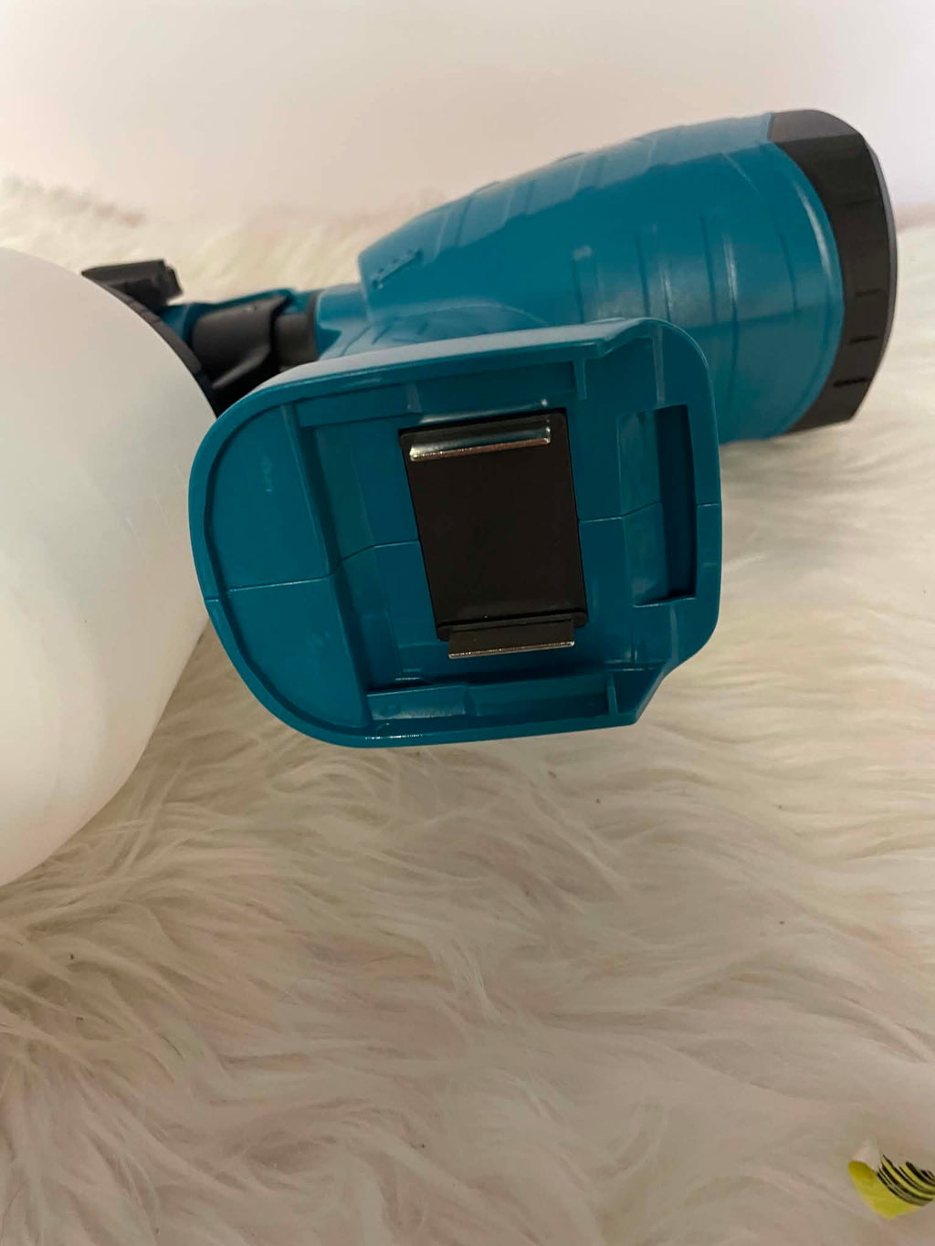 Bezprzewodowy pistolet natryskowy HVLP 200W – Malowanie bez kabli