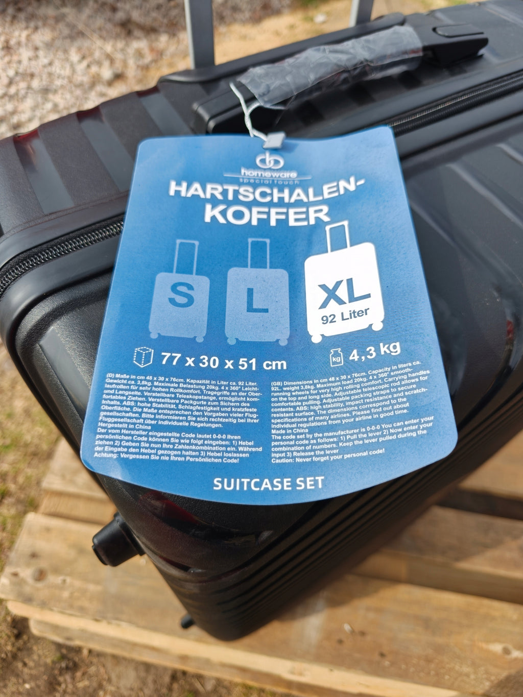 Niezniszczalne walizki Homeware elastyczny poliwęglan XL czarne