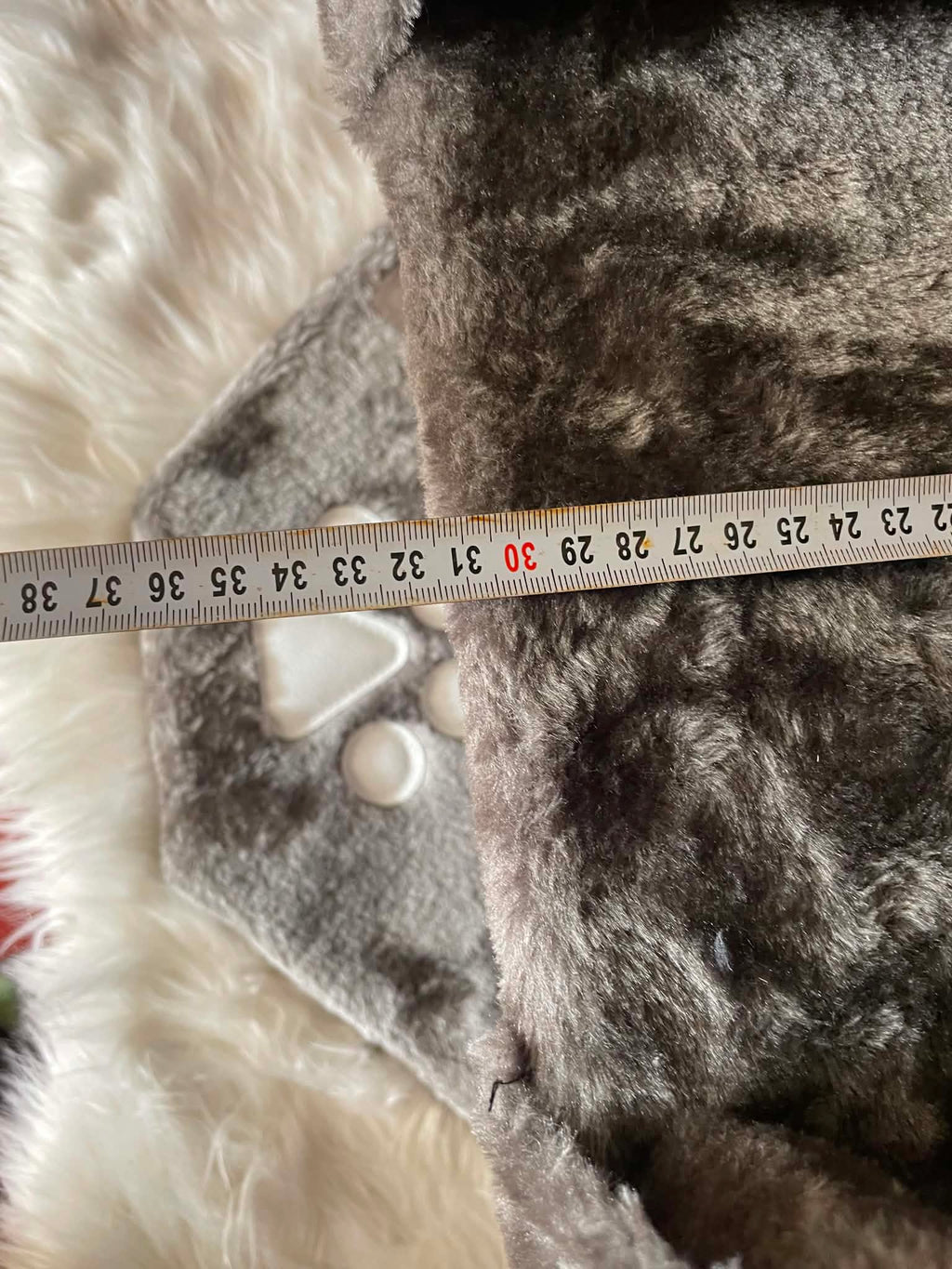 Drapak domek dla kota dwupoziomowy z legowiskiem i sizalem