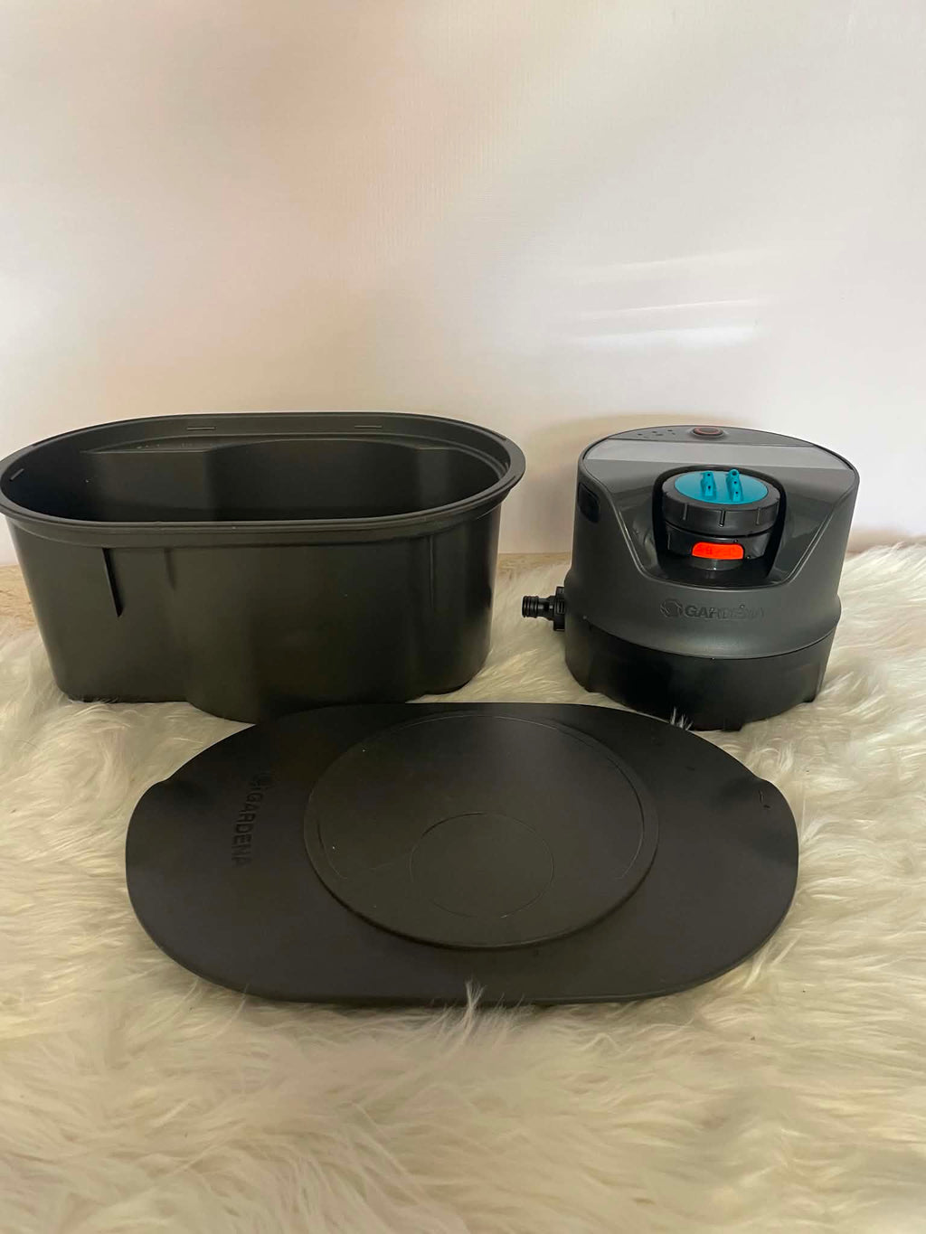 Gardena AquaPrecise Bluetooth - System nawadniania Pipeline All-in-One z panelem słonecznym