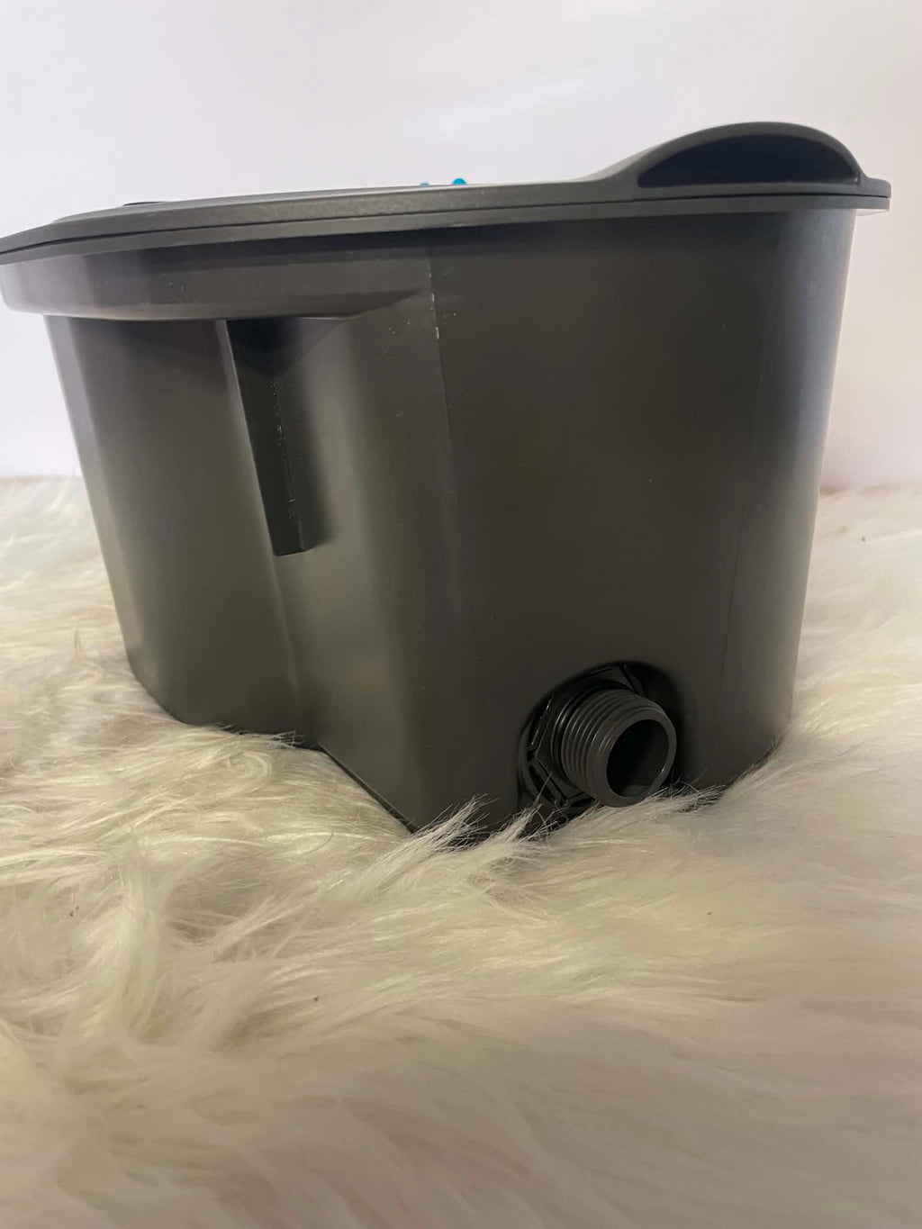 Gardena AquaPrecise Bluetooth - System nawadniania Pipeline All-in-One z panelem słonecznym