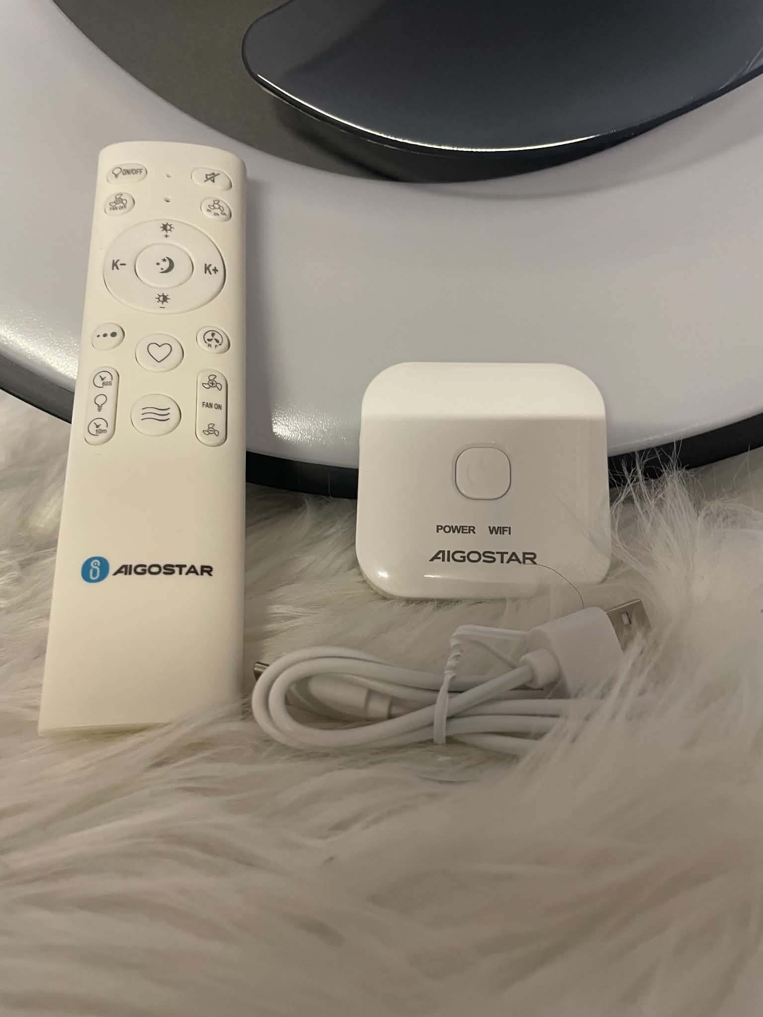 Aigostar Wentylator Sufitowy z Oświetleniem LED Smart Bluetooth