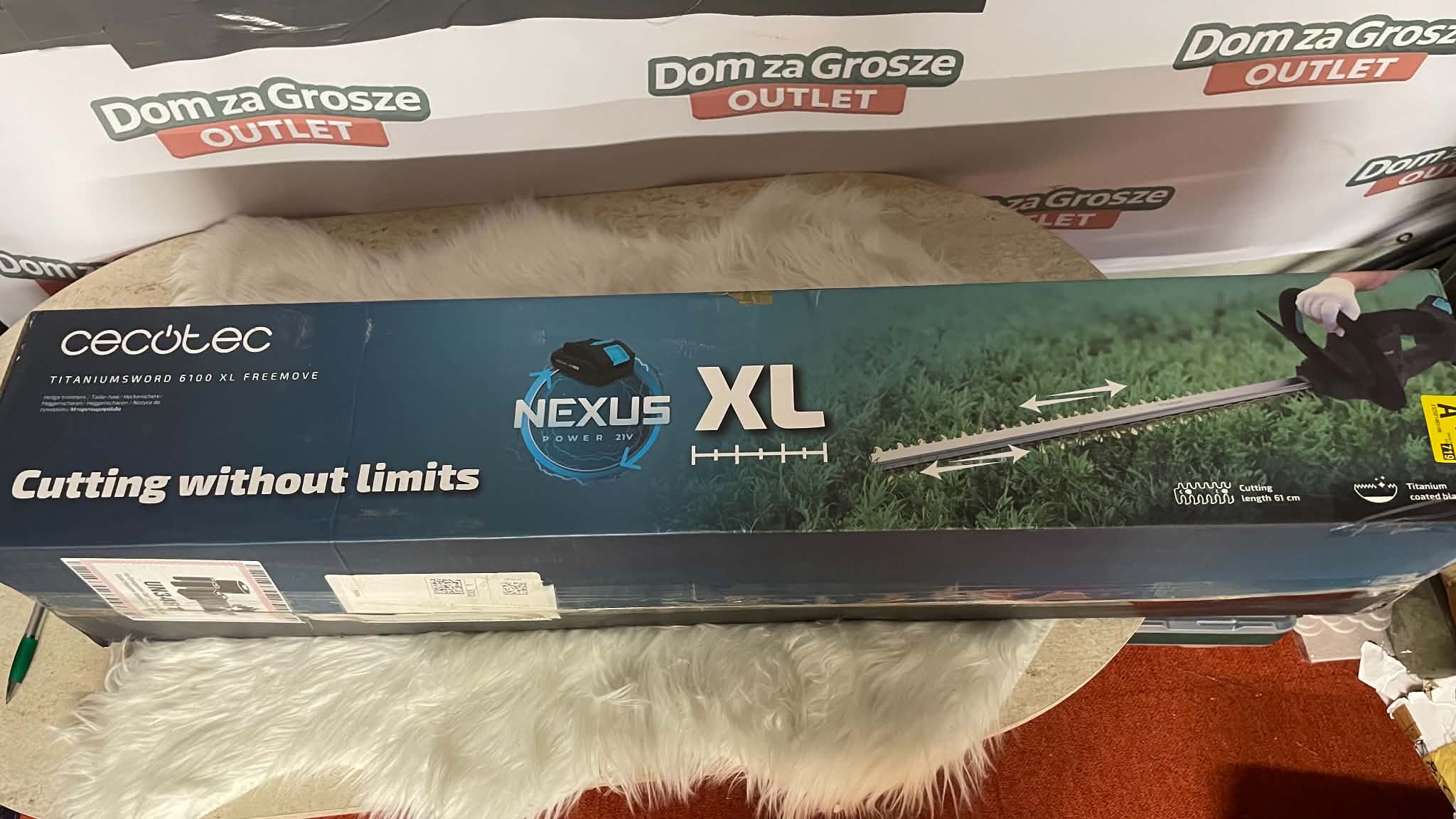 Cecotec TitaniumSword 6100 XL FreeMove Nożyce do żywopłotu akumulatorowe 21V 61 cm