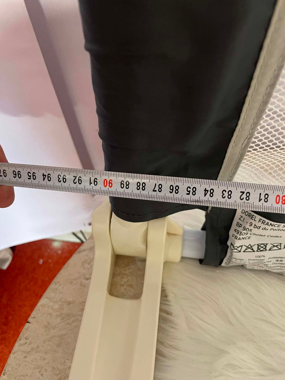 Barierka ochronna do łóżka Safety 1st Portable Bedrail – 106 cm