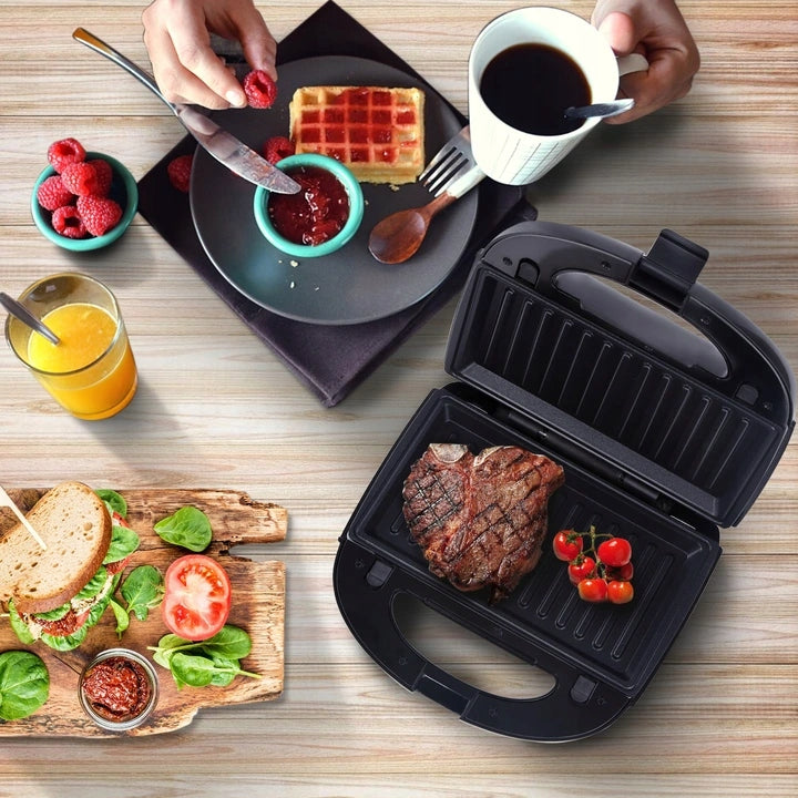 Opiekacz Toster Sandwich Gofrownica Grill Aigostar Rubik czarny 750 W