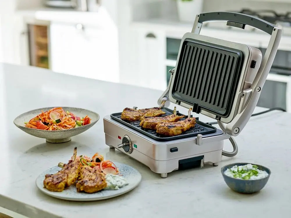 Opiekacz i grill Cuisinart GRSM4E 2w1 1000 W – wymienne płyty
